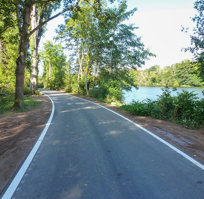 Neubau Rad- und Gehweg zwischen Nieder-Eschbach und Nieder-Erlenbach - Foto: Andreas Mauritz